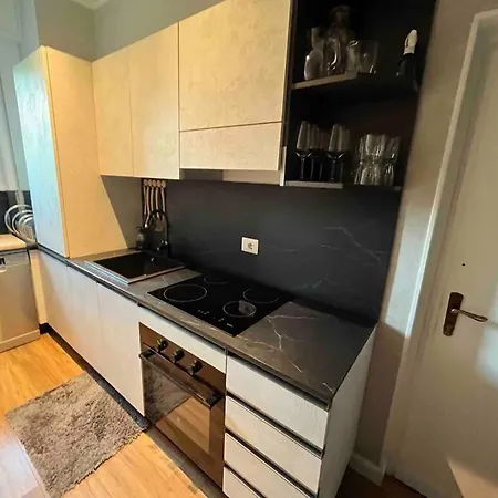 New Close To The City Center! Apartment Mailand